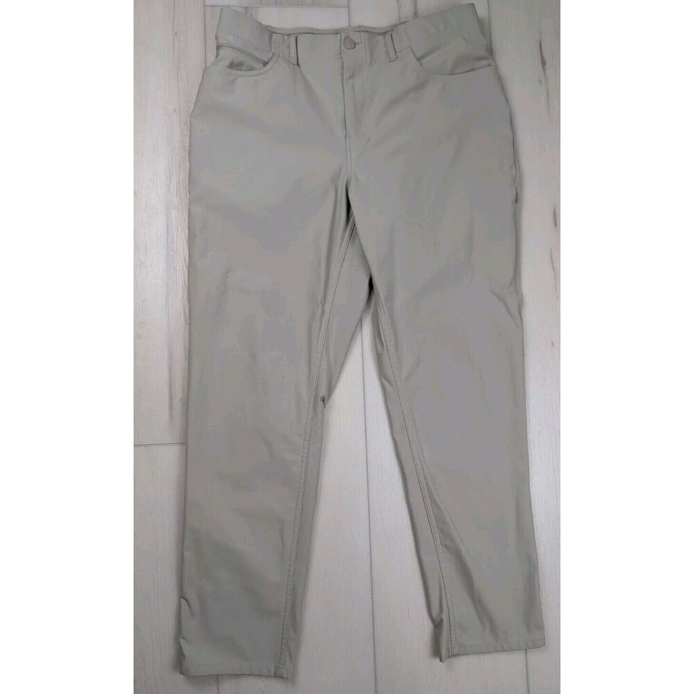 Under Armour Mens 34x30* (34x28) UA Unstoppable 7-Pocket Pants Beige 1378838